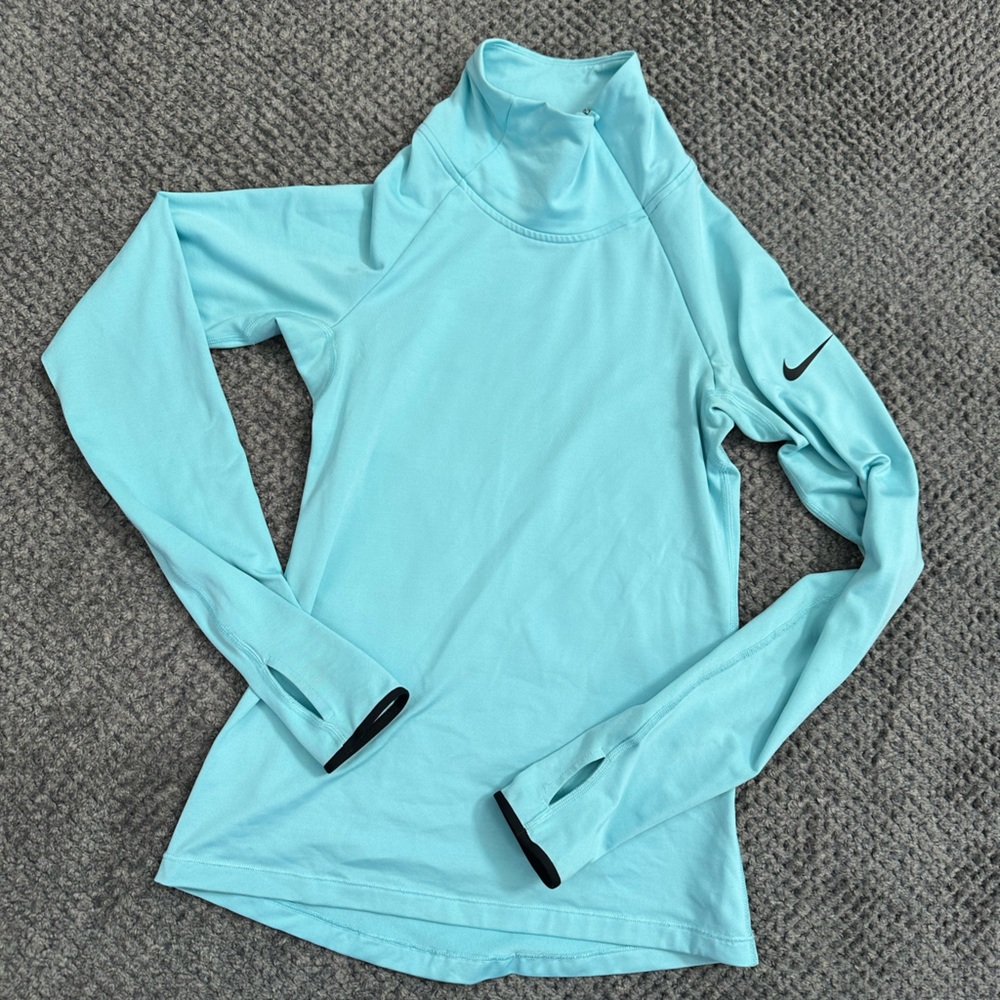 Nike running pull over - small